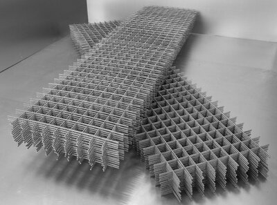 Сетка сварная (дорожная) в картах 50х50х3мм 0,5х2м купить недорого в Москве Сетка сварная (дорожная) в картах 50х50х3мм 0,5х2м купить недорого в Москве